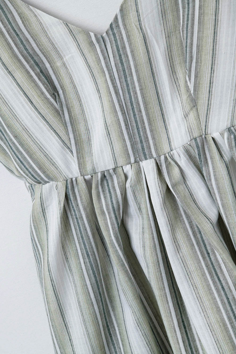Gestreepte maxi jurk met spaghetti bandjes katoen - licht groen en blauw