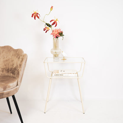 Design bijzettafel metaal en glas - zand