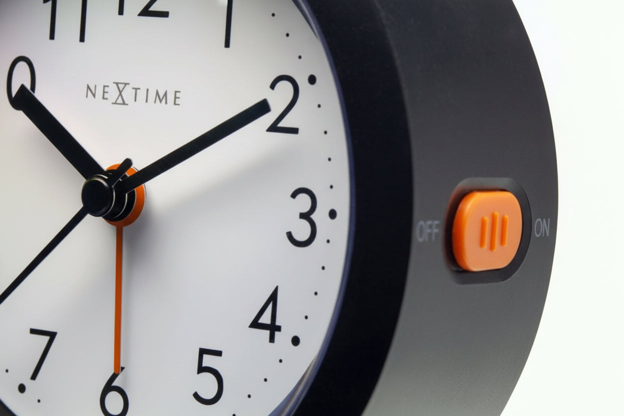 Design tafel wekker met nachtlicht - meerdere kleuren