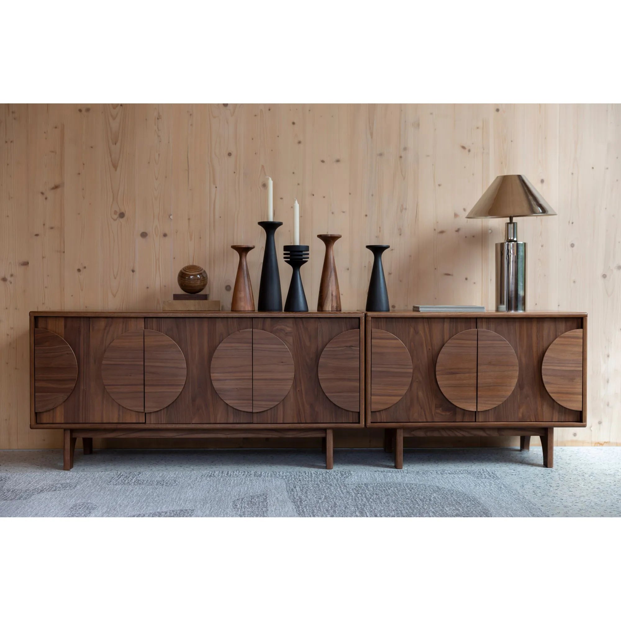 Design dressoir kast Zuiver Groove massief Walnoot of Eiken hout - bruin