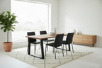 Eettafel van massief Acacia hout en metaal met natuurlijke randen 180 cm - bruin en zwart