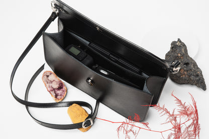 Craftory handtas Baguette multifunctioneel  - organisch leer zwart