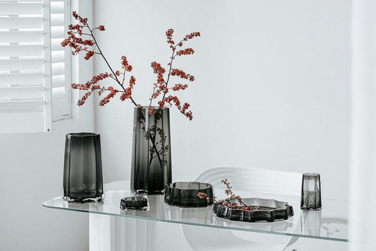 Design vaas klein 15 cm - diep grijs