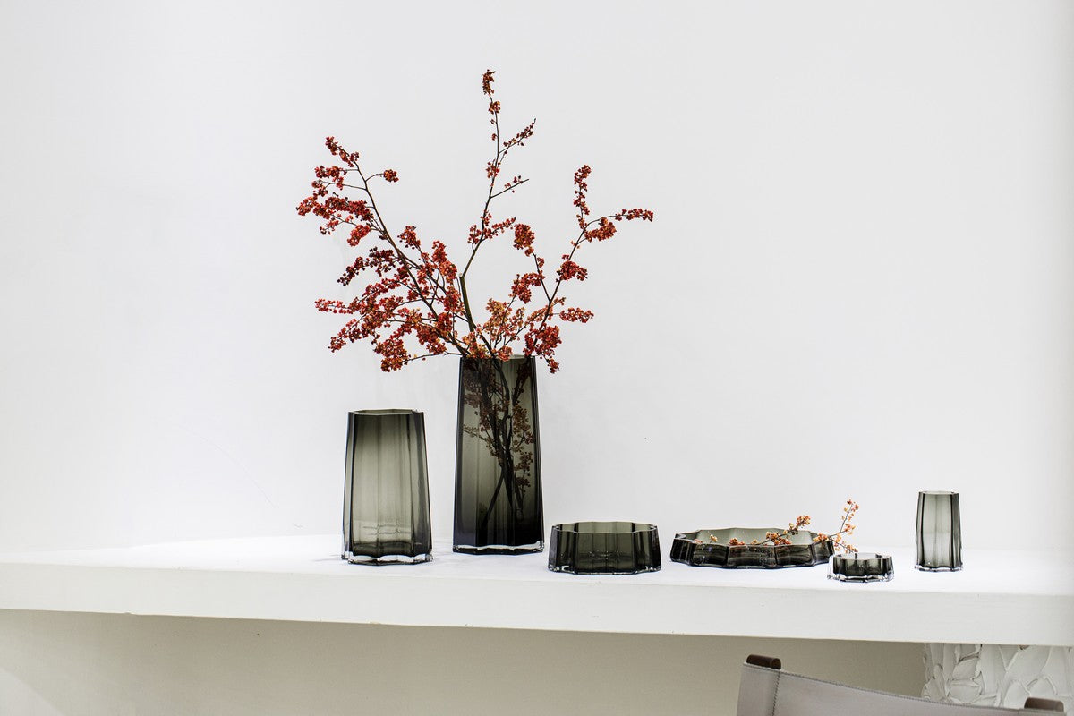 Design vaas klein 15 cm - diep grijs