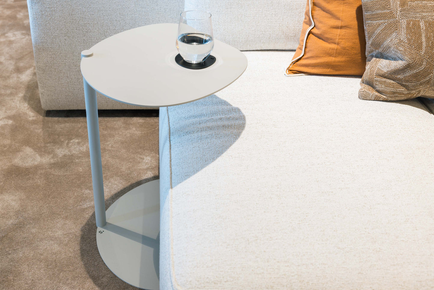 Dutch design Ogra bijzettafel organisch - meerdere kleuren