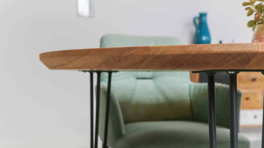 Handgemaakte ronde eettafel Forcina van massief eiken hout en metaal 130 cm - bruin en zwart