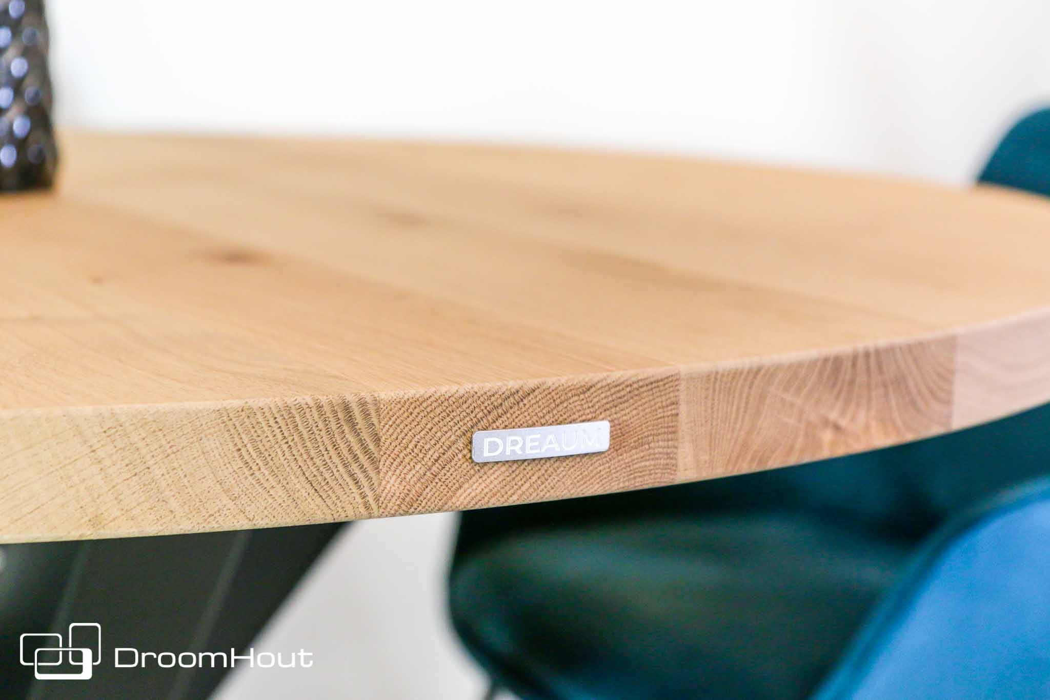 Ronde eettafel DREAUM van massief eiken hout en staal - bruin en zwart