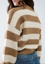 Striped turtleneck sweater with wool - white and brown