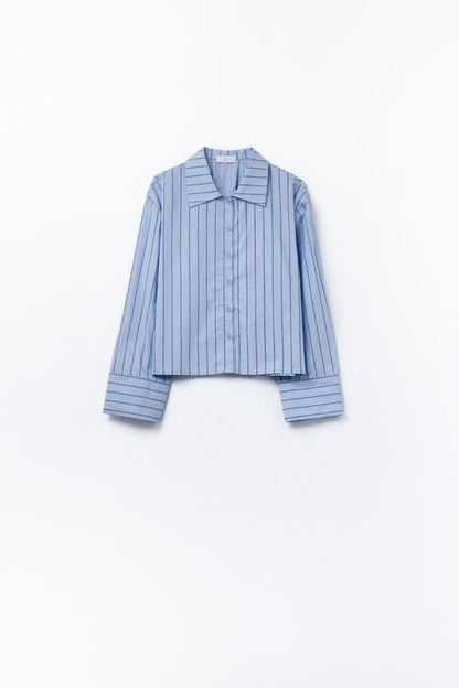 Cropped blouse with vertical stripes blue - 100% cotton