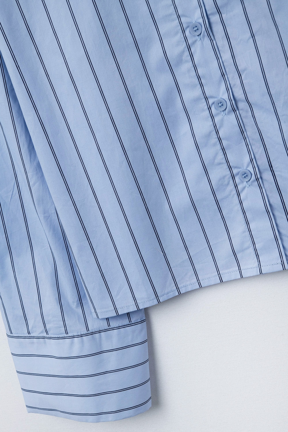 Cropped blouse met verticale strepen blauw - 100% katoen