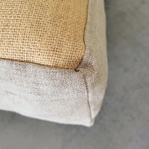 Poef van natuurlijk linnen & jute - beige