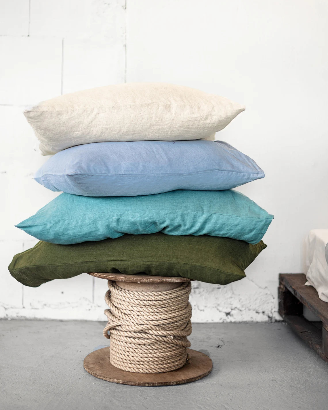 100% linnen kussensloop met envelop sluiting - pastel blauw