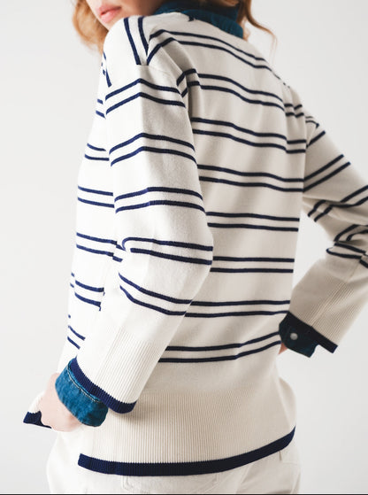 V-hals trui - wit met blauwe strepen