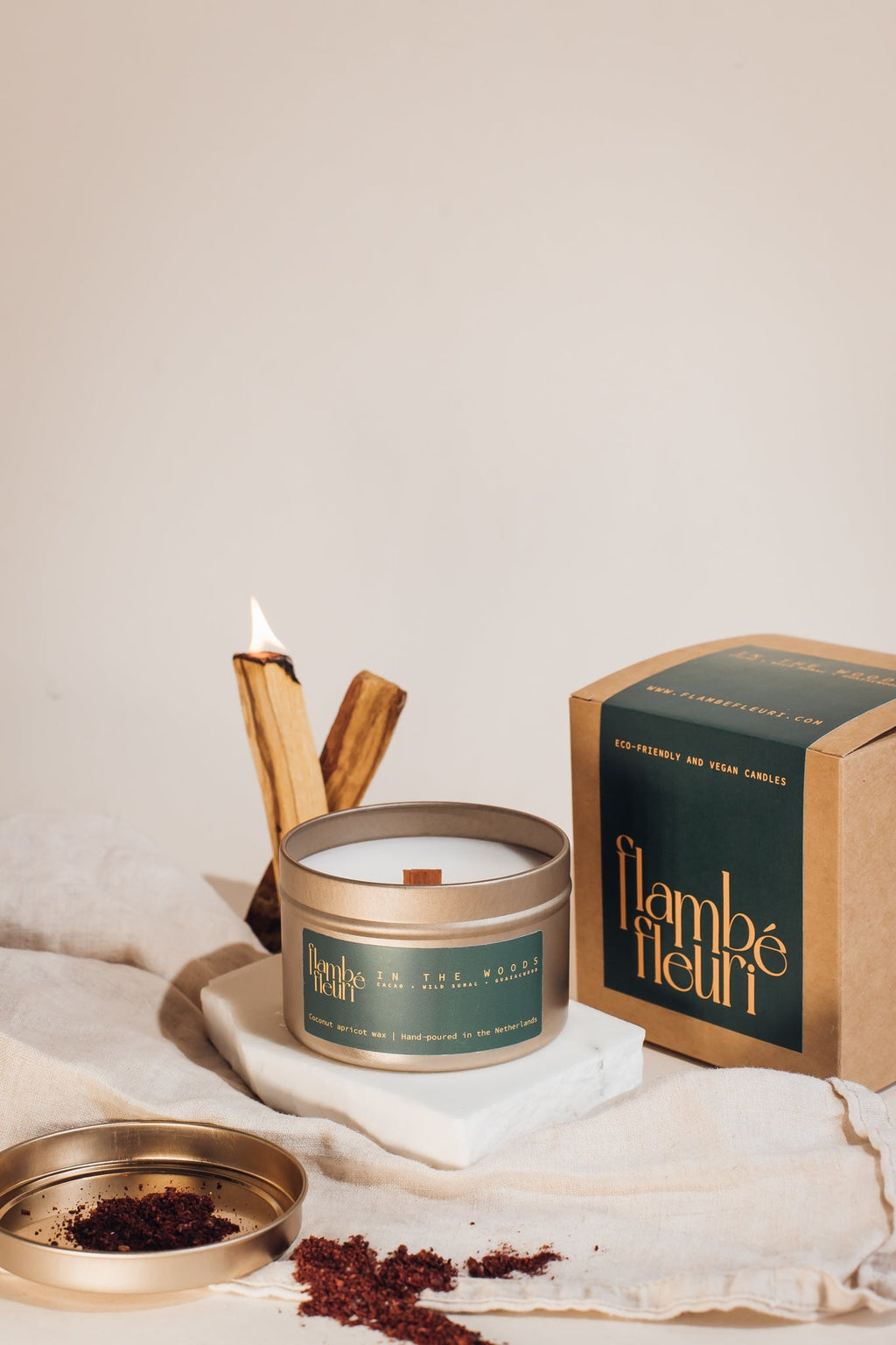 Geurkaars van wax - Cacao, Wild Sumac en Guaiac Wood